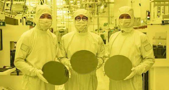 全球首家：三星宣布已量產(chǎn)3納米芯片，第一個(gè)客戶是這家上海企業(yè)縮略圖